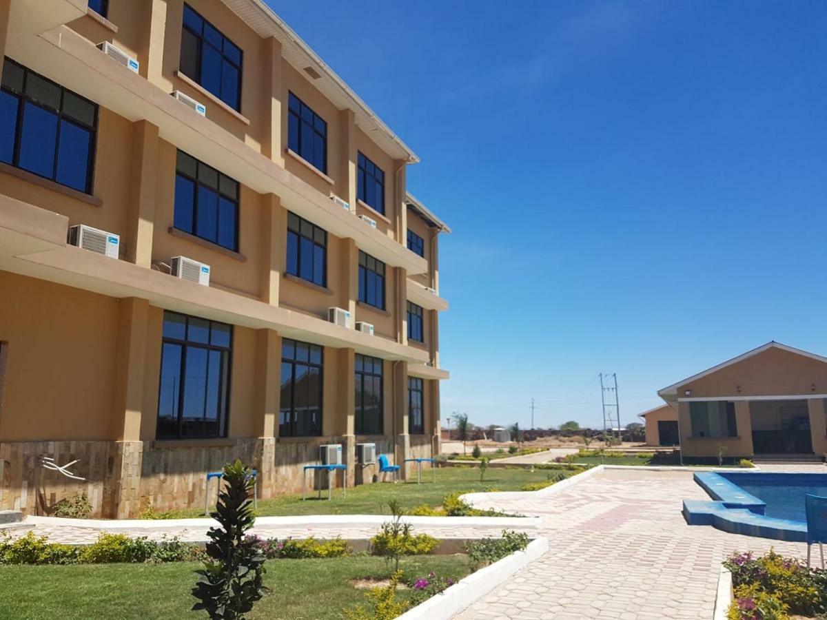 Nashera Hotel Dodoma Екстер'єр фото